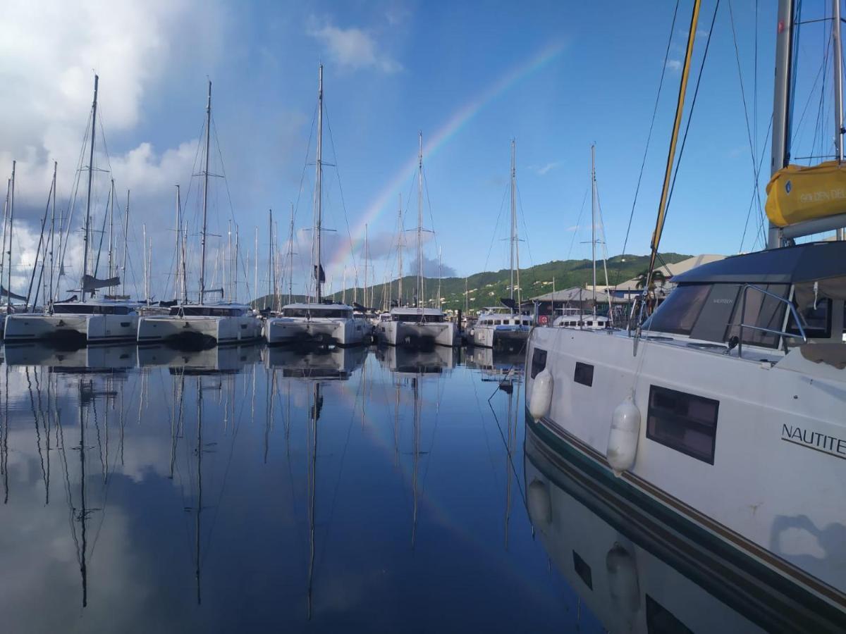 Imagine972 Martinique Bateau Hotel A Quai Le Marin 3 Cabines 3 Salles De Bains 6 Pers Maxi エクステリア 写真