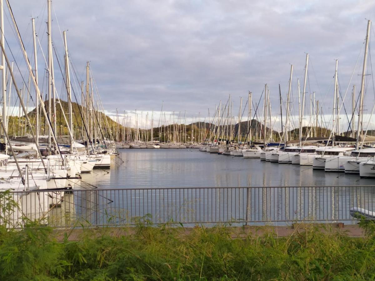 Imagine972 Martinique Bateau Hotel A Quai Le Marin 3 Cabines 3 Salles De Bains 6 Pers Maxi エクステリア 写真